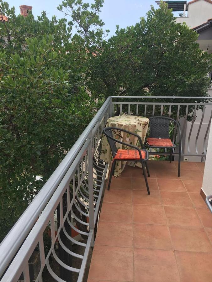 Apartman I&I Peroj Bagian luar foto